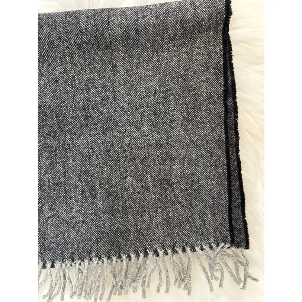 Unknown excellent wool